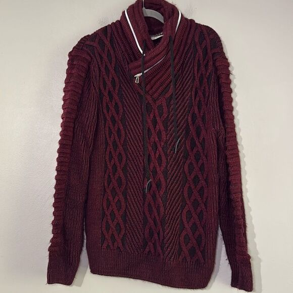 Elegant Burgundy Turtleneck Sweater with Cable Knit Design - Picture 1 of 14